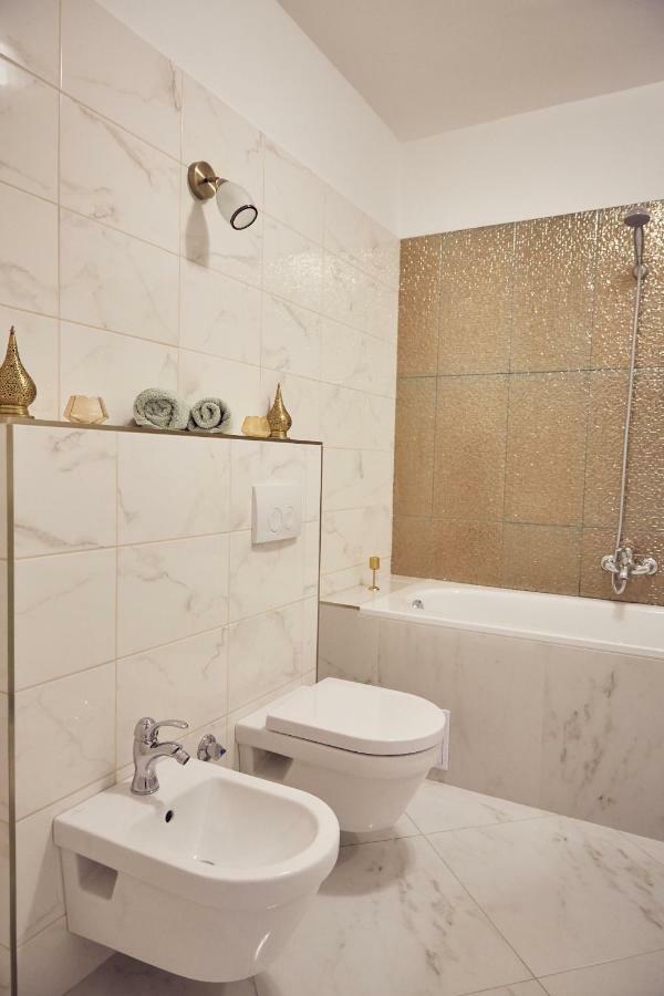 Apartment Vintage Kaštela エクステリア 写真