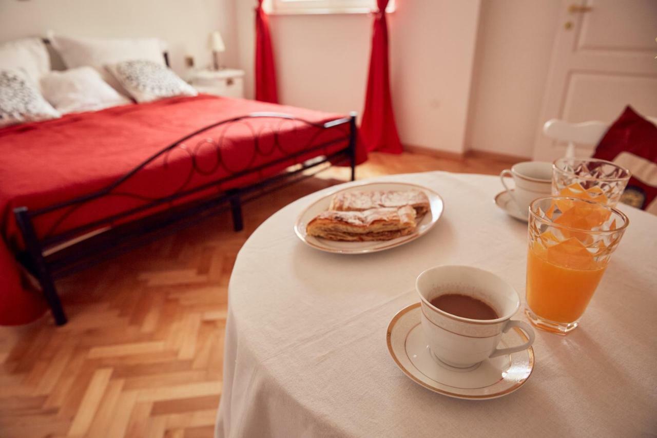 Apartment Vintage Kaštela エクステリア 写真